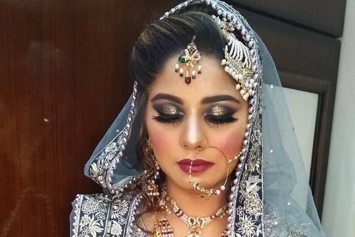 Beauty Lounge Family Saloon